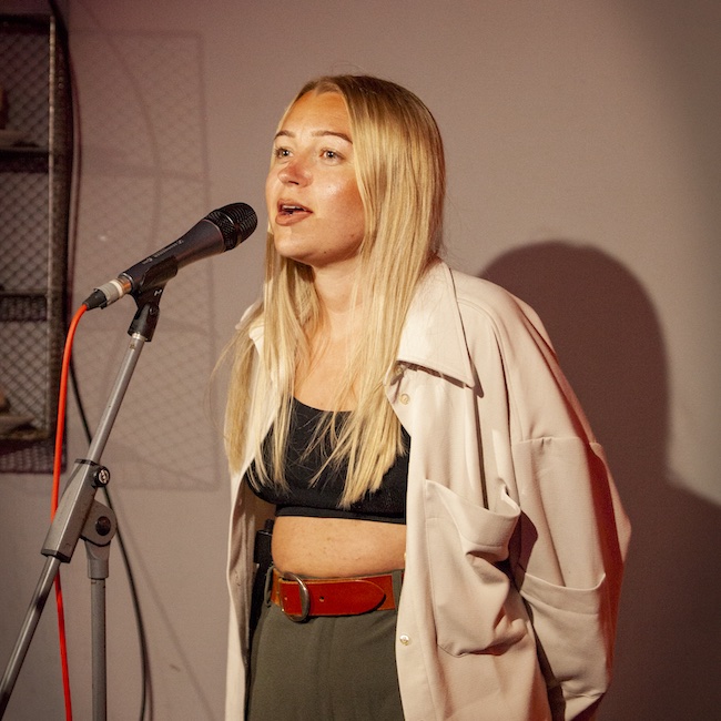 Singing Lessons Leeds Teacher - Jordan Hodson